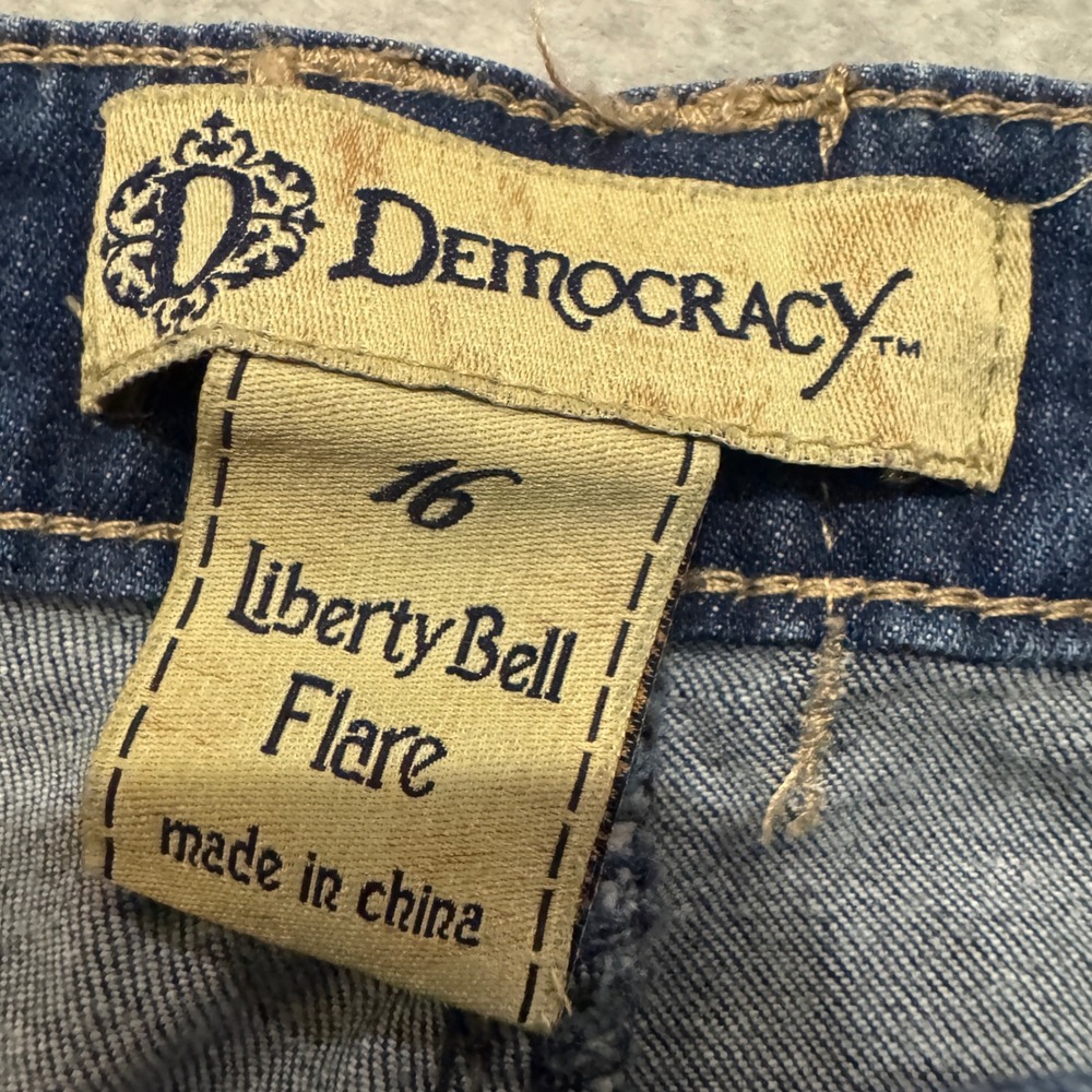 Democracy Liberty Bell Flare Jeans Women 16 Dark Wash Distressed Denim Wide Leg - Picture 4 of 12